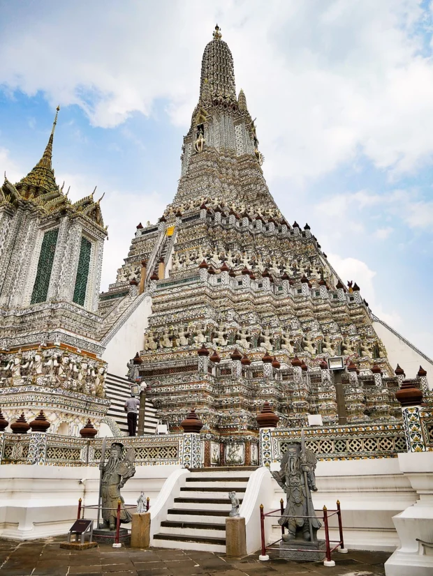 (2022) วัดอรุณราชวรารามราชวรมหาวิหาร เขตบางกอกใหญ่ กรุงเทพมหานคร Wat Arun (18)