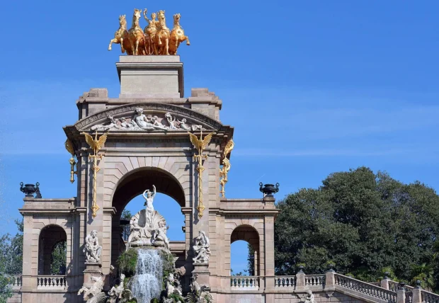 Barcelona 2015 10 10 0442 (23152487141)