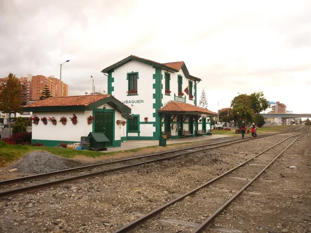 Ferrocarril de la Sabana, Estación Usaquén, Bogotá, Colombia 06