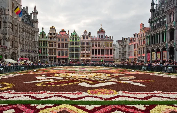 Grand Place Brussels Crafted for the Curious and the Cultured
