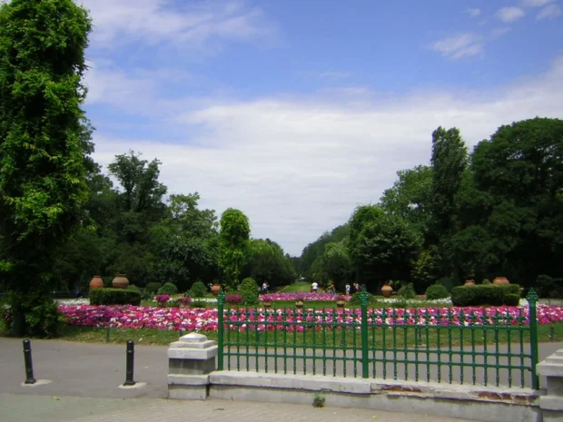 Cismigiu-Garden-Bucharest-7