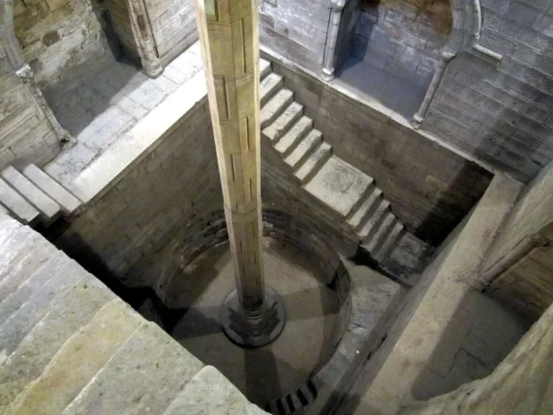 Nilometer (8590204613)