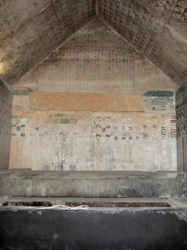 Burial chamber in Unas' pyramid