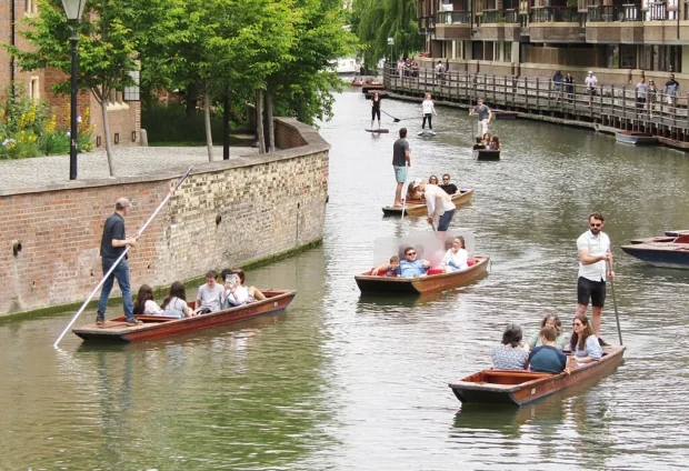 Cambridge, United Kingdom, Punting on the River Cam Cambridge - Punting on the Cam - geograph.org.uk - 6886295