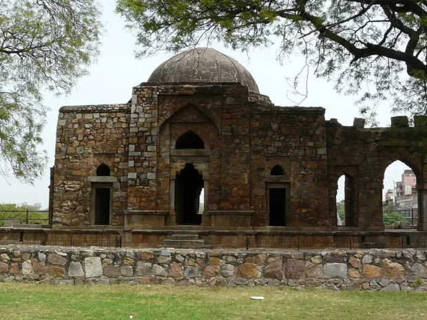 Hauz Khas Complex Madrasa (3547616782)
