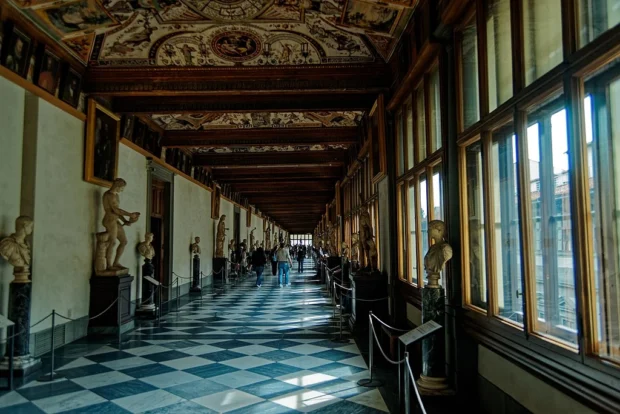 Firenze - Florence - Galleria degli Uffizi - Vasari Corridor 1566 - View SSW II