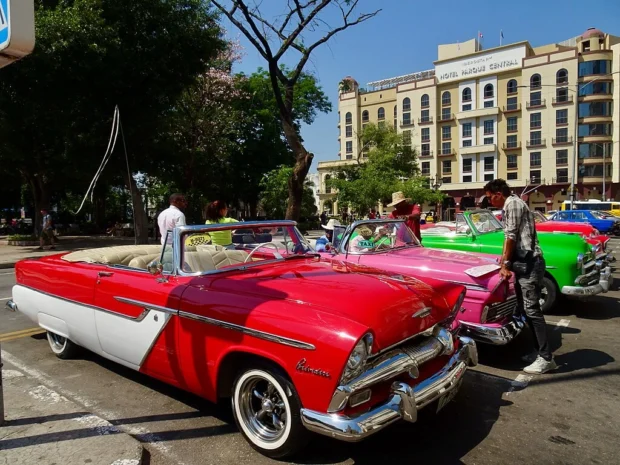 Let Your Curiosity Lead: Havana, Cuba in Living Color