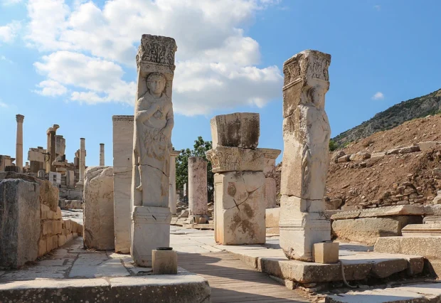 Ephesus - Heracles Gate