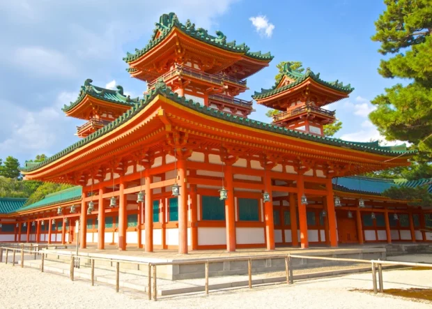 Kyoto, Heian Jingu Shrine - panoramio (1)