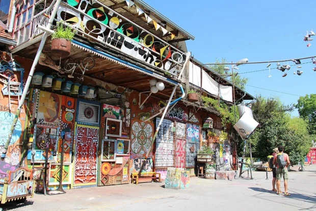 Ljubljana - AKC Metelkova (48754234718)