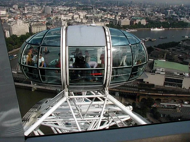 London, United Kingdom, London Eye Pod Eye-pod - geograph.org.uk - 853726
