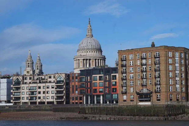 City of London , St Paul's Cathedral - geograph.org.uk - 7064390