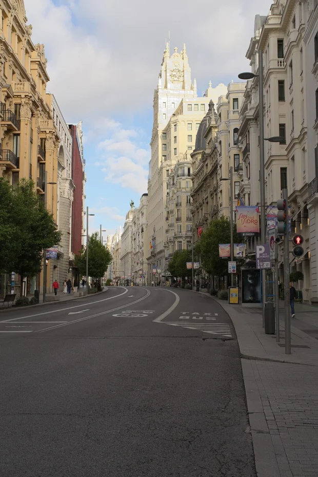 Gran Via Madrid May 2025 02