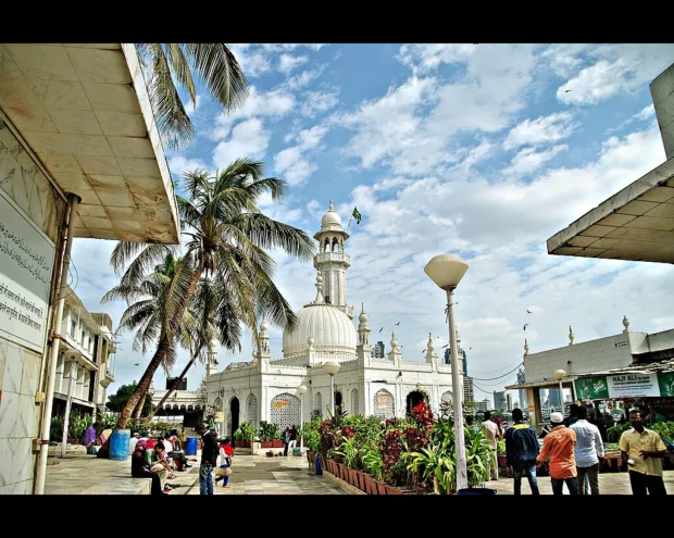 Haji Ali Dargah mosque