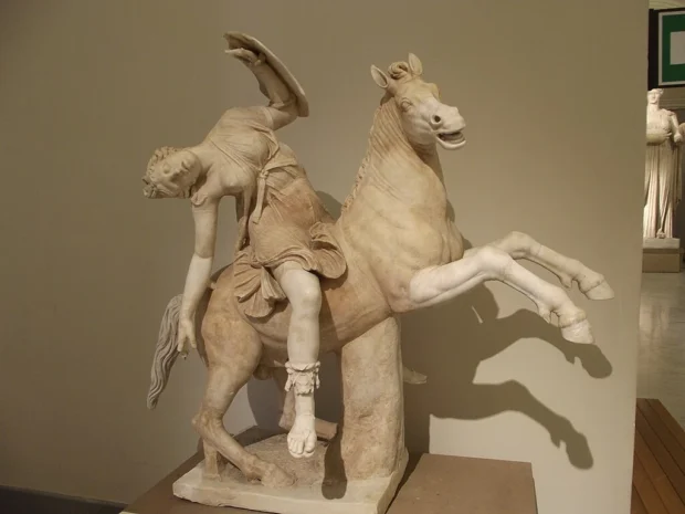 National Archaeological Museum of Naples - Amazon on horseback - 7599513182