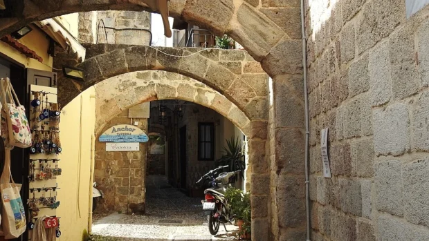Rhodes, Greece (36989407621)
