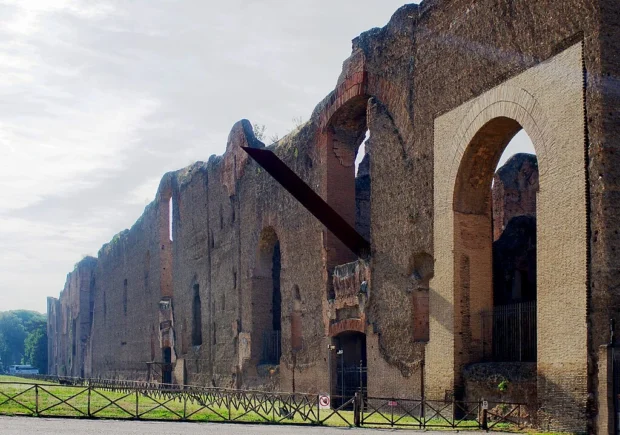 10 2023 - Terme (Baths of) Caracalla, Arte Romana, Viale Guido Baccelli, Rome, Roma, Lazio, 00154, Italy - Photo Paolo Villa - FO232084 ombre privacy prospettiva gimp - Ingresso - arco-volta