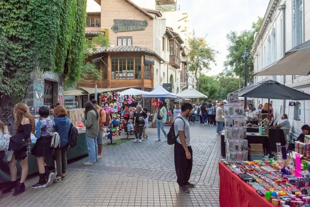 Calle Lastarria, Santiago 20230422 01