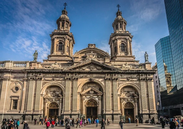 Catedral Metropolitana de Santiago 01 Chile
