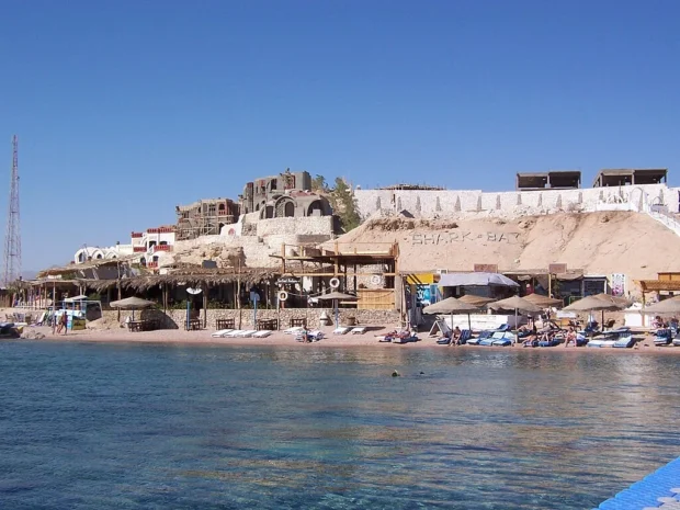 SharmElSheikhEgypt-SharksBay byDanielCsorfoly