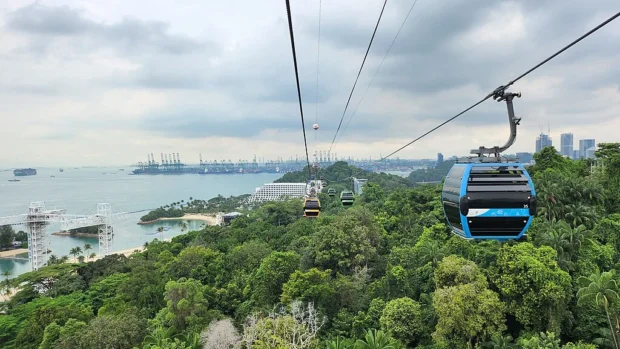 Singapore-Sentosa Cable Car in 2023 01