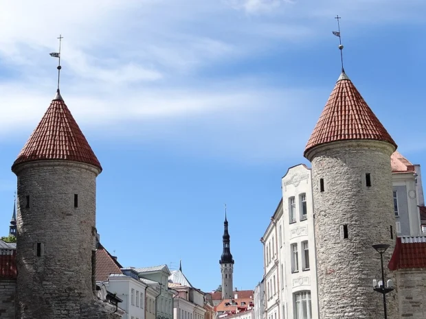 Architectural Detail - Old Town - Tallinn - Estonia - 01 (35235555983)