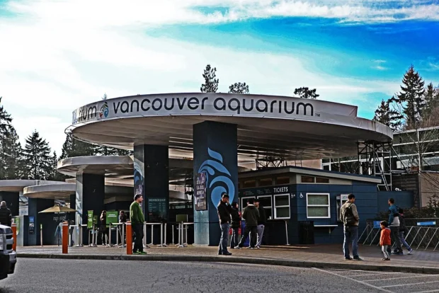 Vancouver Aquarium entrance